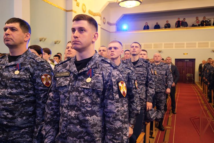 В Калининграде отметили 80-ю годовщину специального моторизованного полка Росгвардии