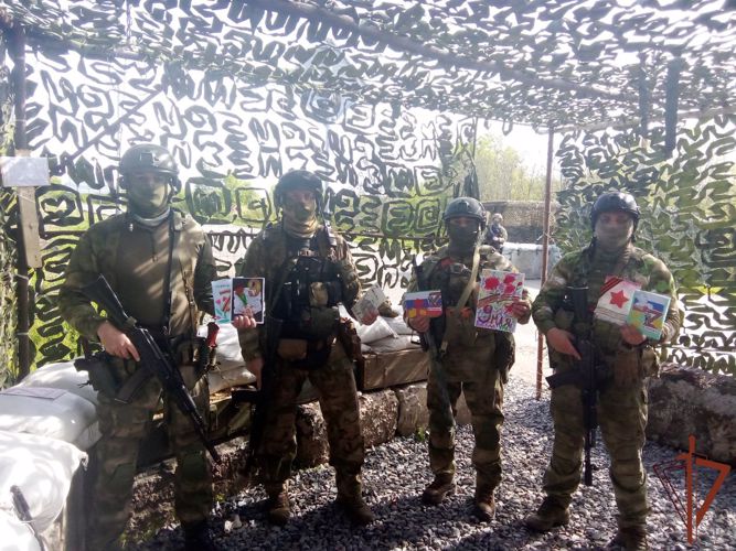 Находящиеся в районе проведения СВО сотрудники Росгвардии получили письма поддержки от рязанских школьников
