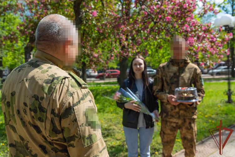 Росгвардеец женился на возлюбленной в зоне проведения СВО