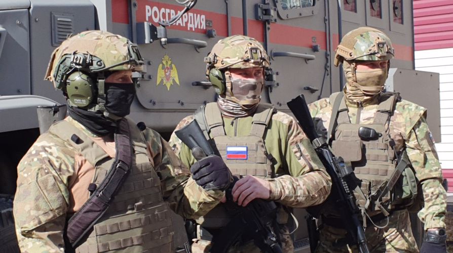 О 30-летней истории СОБР «Сова» рассказала авторская ведомственная программа «Росгвардия. Всегда на страже» в эфире тюменского телевидения