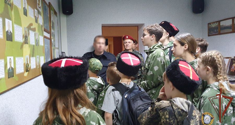 В Тюмени и на Ямале поддержали всероссийский проект «Каникулы с Росгвардией»
