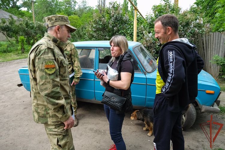Начальник Главного военно-политического управления Росгвардии посетил подразделения в районе СВО