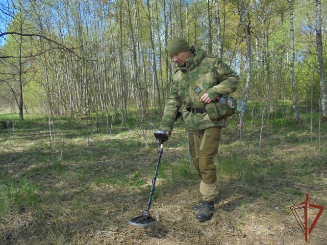 Военнослужащий снежинского полка Росгвардии принял участие во всероссийском поисковом движении «На страже памяти»