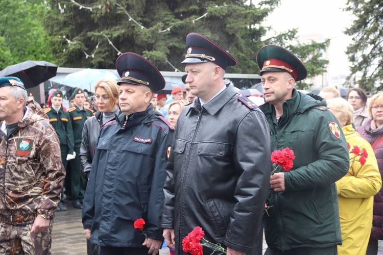 Росгвардейцы Приволжья почтили память защитников Отечества в годы Великой Отечественной войны