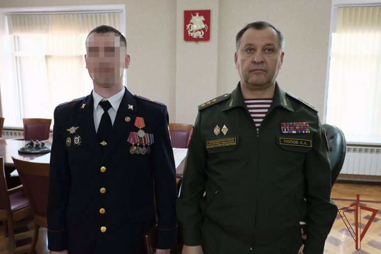 Государственные награды участникам специальной военной операции вручили в Центральном округе Росгвардии