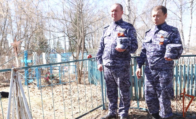   На Урале росгвардейцы приняли участие в ряде патриотических мероприятий в преддверии Дня Победы (видео)
