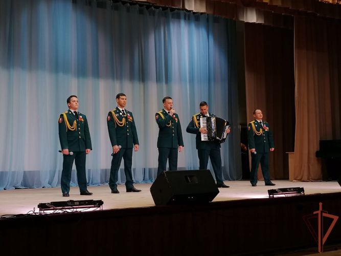Ансамбль песни и пляски Северо-Кавказского округа Росгвардии выступил на КМВ