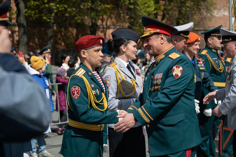 В Приволжском округе росгвардейцы приняли участие в праздновании Дня Победы