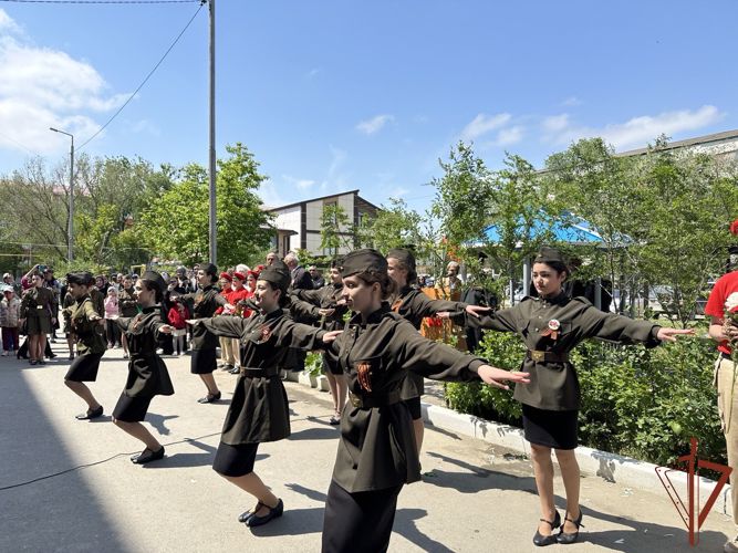 Росгвардия провела «Парад у дома ветерана» в Кизляре