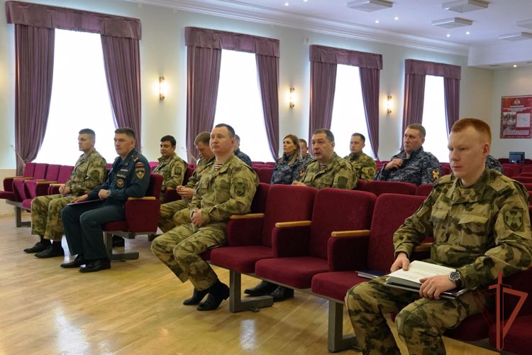 Учебный сбор начальников инспекций пожарной безопасности Северо-Западного округа Росгвардии состоялся в Архангельске