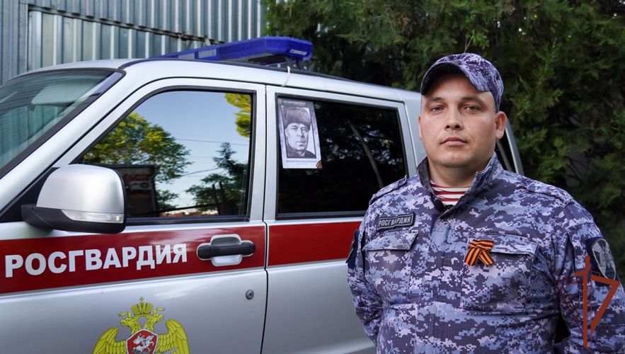 Патриотическую акцию «Бессмертный автополк» завершили ростовские и астраханские росгвардейцы (видео)