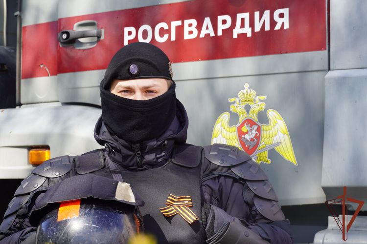 Росгвардейцы Северо-Западного округа присоединились ко Всероссийской акции «Георгиевская ленточка»