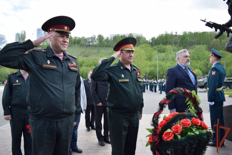 В Нижнем Новгороде  состоялся посвященный Дню Победы торжественный митинг 