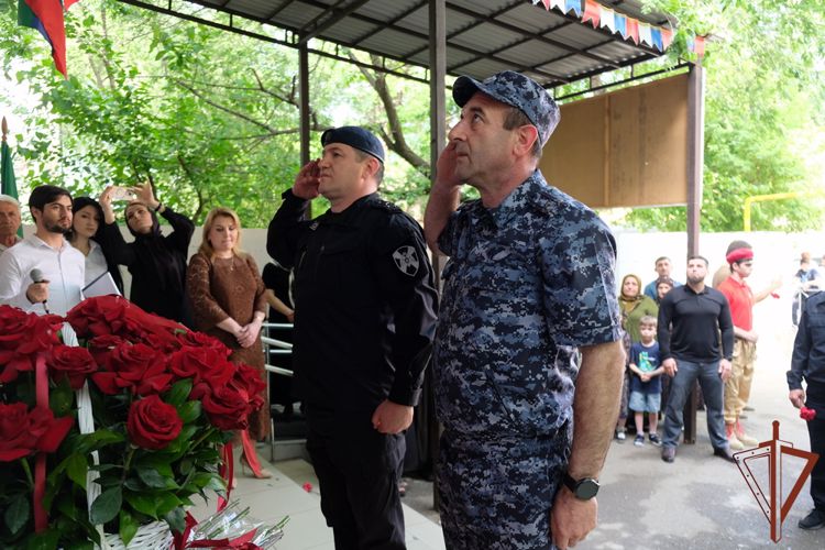Имя погибшего росгвардейца присвоено махачкалинскому лицею