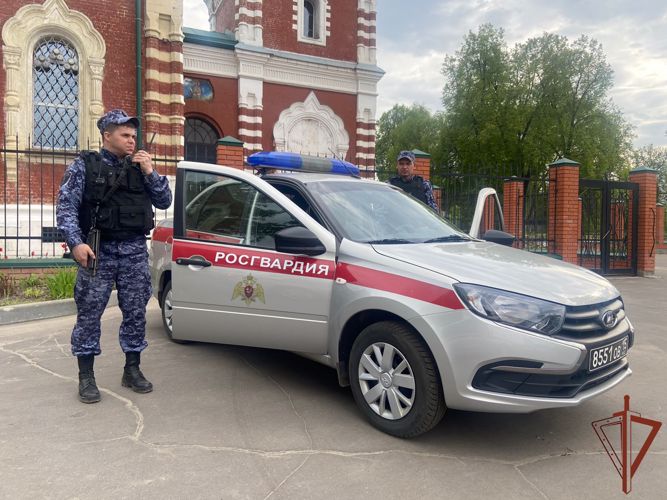 Росгвардейцы задержали подозреваемых в краже металлоизделий из дачных домов Подмосковья