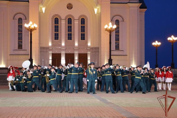 Музыканты военного оркестра Росгвардии стали участниками фестиваля «Амурские волны»