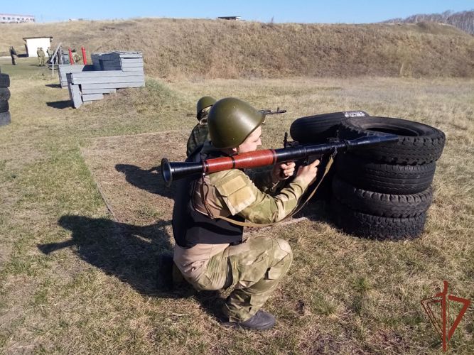 Завершился учебно-методический сбор с гранатометчиками в Сибирском округе Росгвардии 