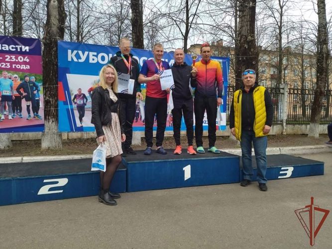 Владимирский росгвардеец завоевал «серебро» на Кубке России по суточному бегу в Череповце