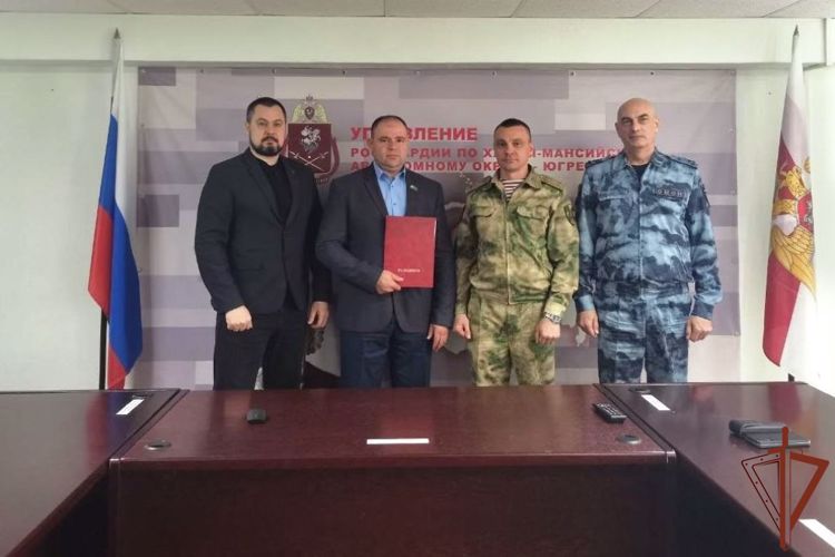 Руководитель военно-патриотического общественного движения «Гвардейская смена» стал гостем ведомственной программы «Росгвардия сегодня» в Югре (видео)