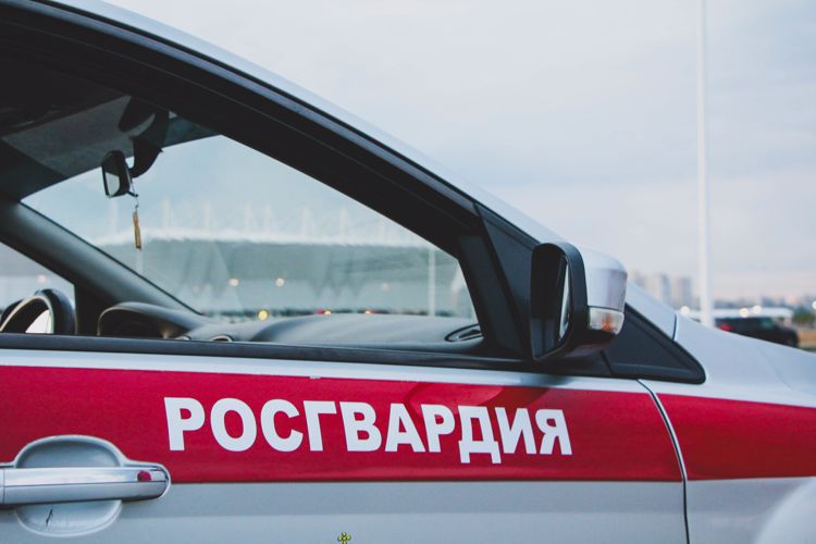 Безопасность футбольного матча РПЛ обеспечили росгвардейцы в Ростове-на-Дону
