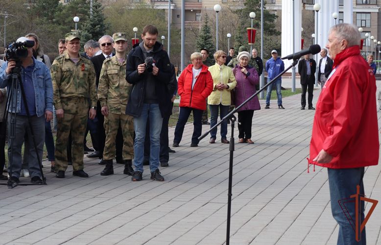   На Урале росгвардейцы приняли участие в ряде патриотических мероприятий в преддверии Дня Победы (видео)