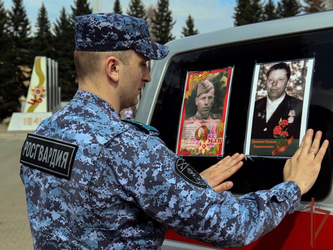 В Республике Алтай росгвардейцы приняли участие во всероссийских акциях в преддверии Дня Победы