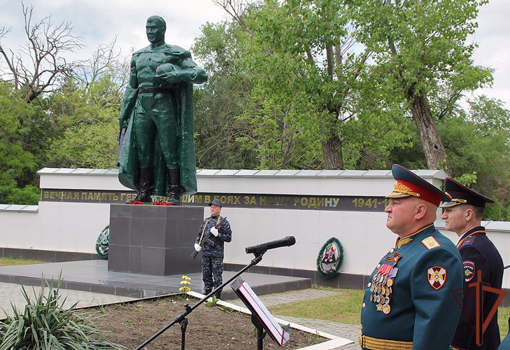 В Объединенной группировке войск (сил) на Северном Кавказе прошли праздничные мероприятия, посвящённые 78-й годовщине Великой Победы