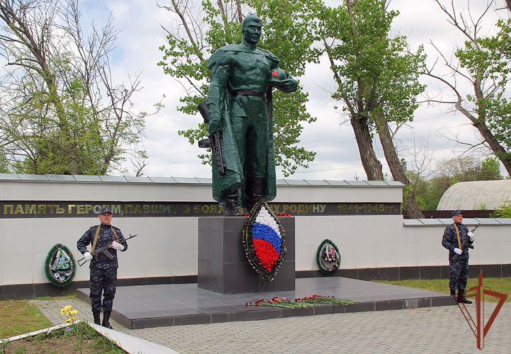 В Объединенной группировке войск (сил) на Северном Кавказе прошли праздничные мероприятия, посвящённые 78-й годовщине Великой Победы
