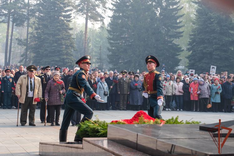 Врио командующего Уральским округом Росгвардии принял участие в памятном мероприятии в честь павших в годы ВОВ