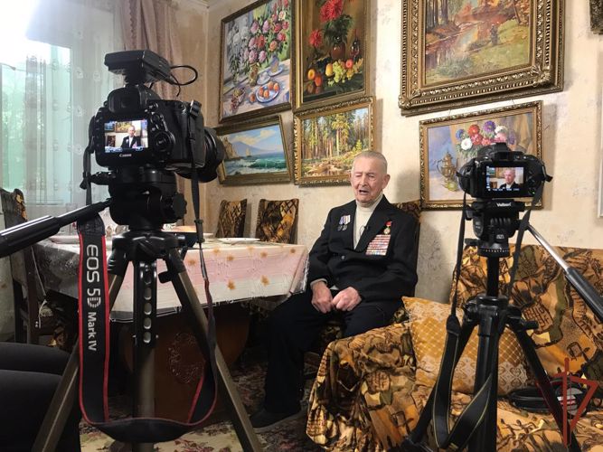 Ветеран Великой Отечественной войны поздравил росгвардейцев-участников СВО (видео)