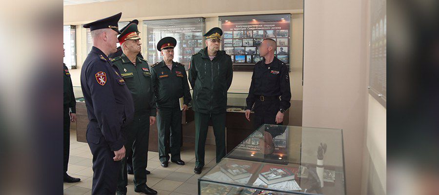 Статс-секретарь – заместитель директора Росгвардии генерал-полковник Олег Плохой совершил рабочую поездку в Нижний Новгород
