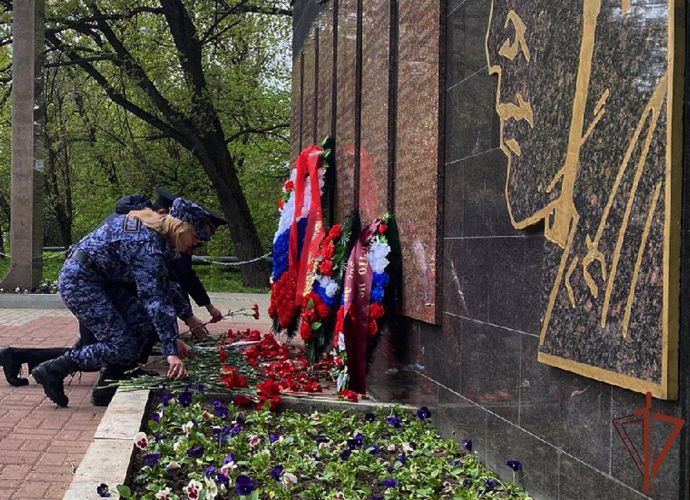 Патриотическая акция «Поклонимся» завершилась в Подмосковье