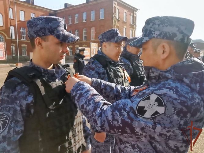  Росгвардейцы из Иркутска присоединились ко Всероссийской акции «Бессмертный автополк»