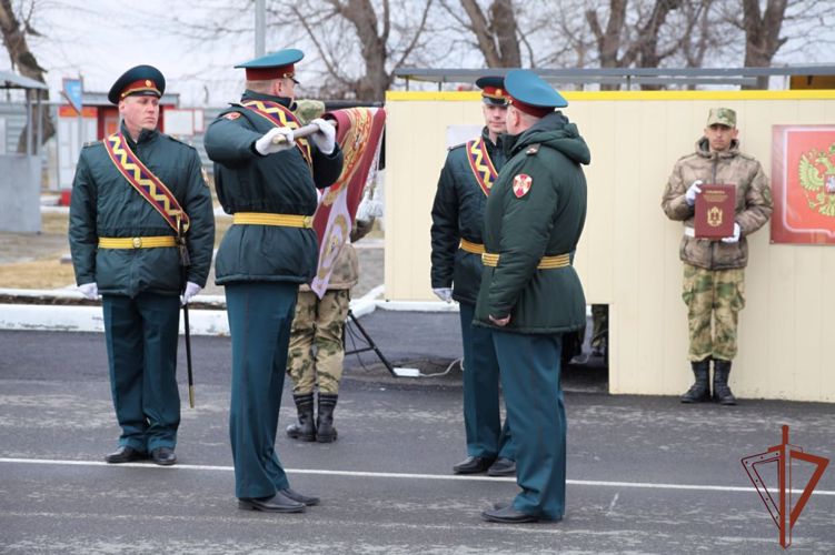 В день 70-летия воинской части северского соединения Росгвардии вручено Боевое знамя