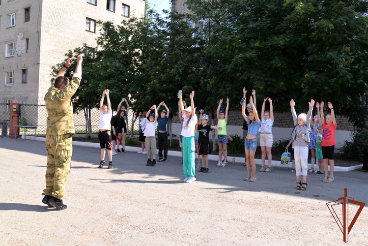 Ко всероссийскому проекту «Каникулы с Росгвардией» присоединились в Зауралье (видео)