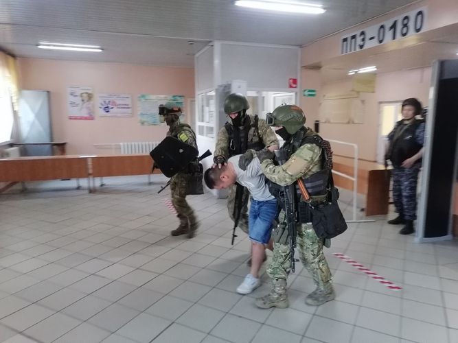 Росгвардия приняла участие в межведомственных антитеррористических учениях в Сибири
