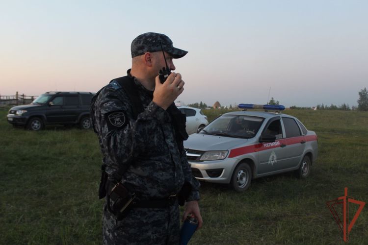 Росгвардия обеспечила охрану правопорядка в дни празднования национального праздника в Якутске