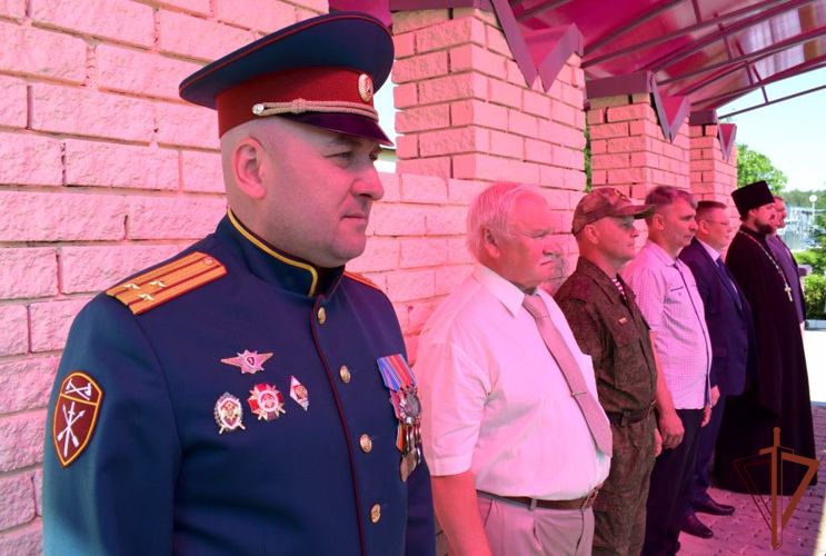 Богородской бригаде Росгвардии вручено Боевое знамя (видео)
