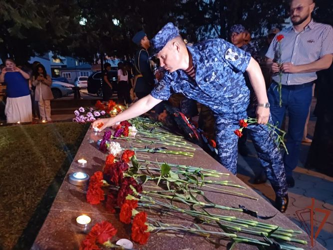 Мероприятия по случаю Дня памяти и скорби прошли в Северо-Кавказском округе Росгвардии