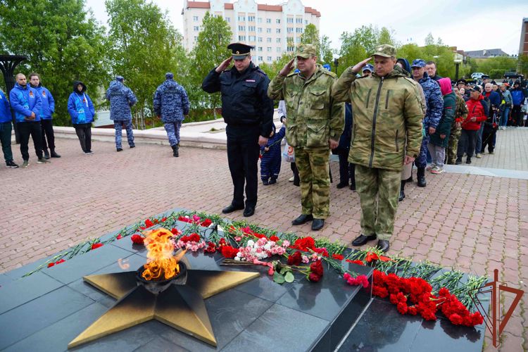 В День памяти и скорби росгвардейцы на Урале почтили павших героев ВОВ
