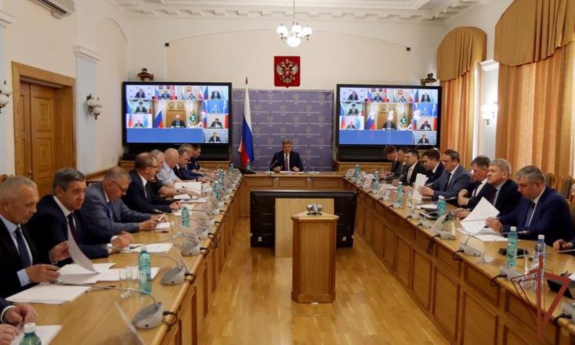 Командующий Сибирским округом Росгвардии принял участие в заседании Совета при полномочном представителе Президента РФ