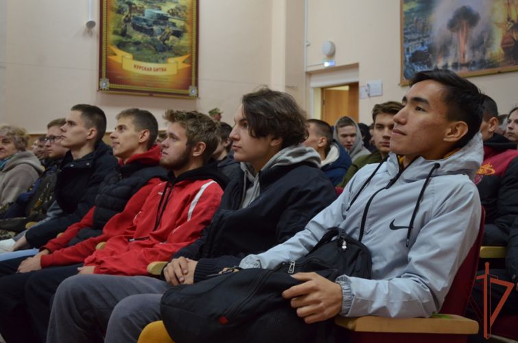 Один день «Каникул с Росгвардией» провели военнослужащие для детей и молодежи на Урале