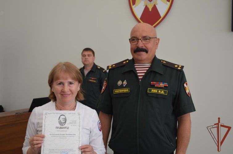 В Уральском округе Росгвардии состоялись мероприятия, посвященные Дню медицинского работника (видео)