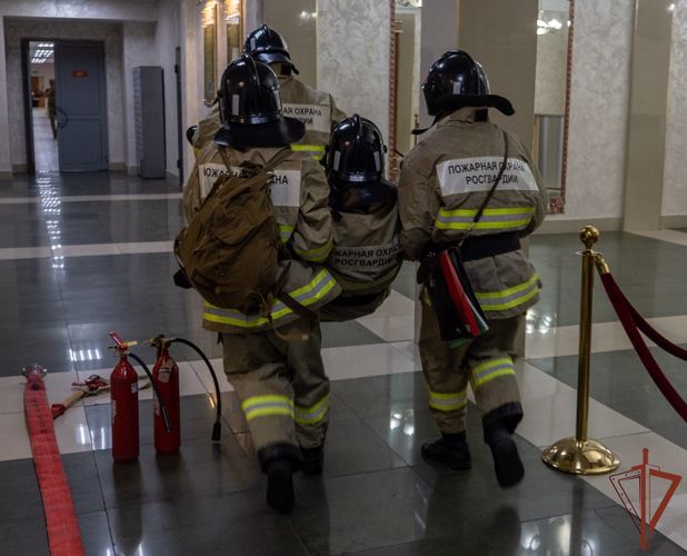 В столичном полку охраны и обеспечения Центрального округа Росгвардии проведена пожарная тренировка