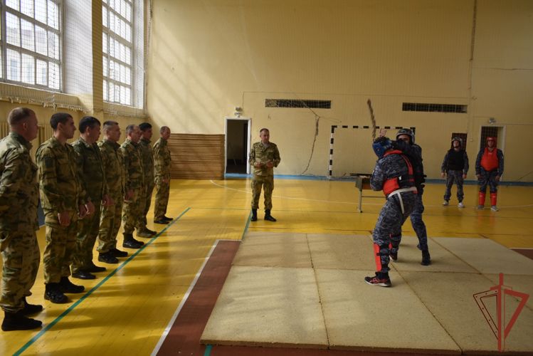 В Уральском округе Росгвардии состоялся учебно-методический сбор начальников физподготовки и спорта