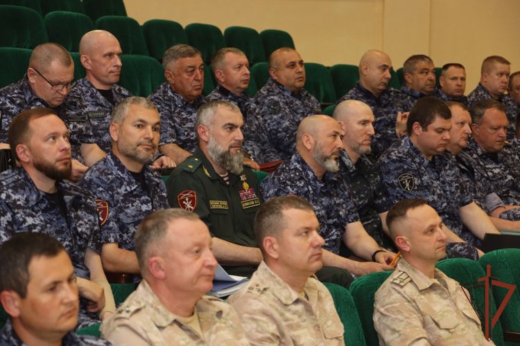 В Северо-Кавказском округе Росгвардии проходит учебно-методический сбор с руководящим составом