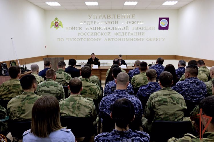 Правительство Чукотки обеспечило росгвардейцев специальными техническими средствами 