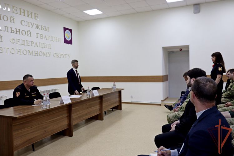 Правительство Чукотки обеспечило росгвардейцев специальными техническими средствами 