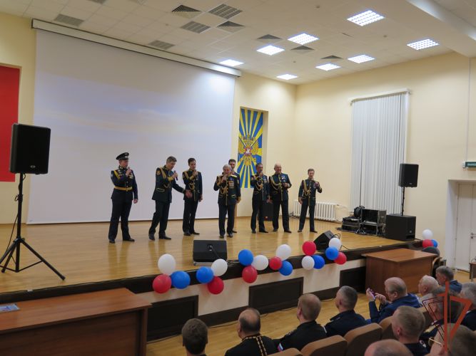Академический ансамбль песни и пляски войск национальной гвардии Российской Федерации поздравил военнослужащих и сотрудников Смешанного авиационного  полка особого назначения Росгвардии с 42-й годовщиной  со дня образования 