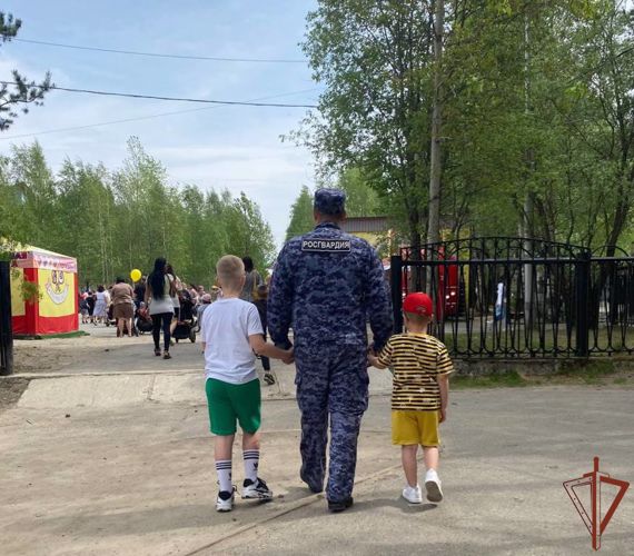 Патриотические мероприятия для детей проведены на Урале в рамках проекта «Каникулы с Росгвардией»  